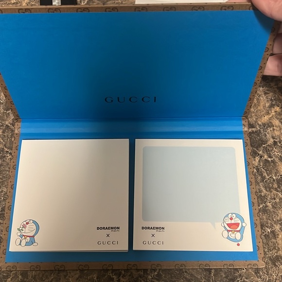 Gucci Doraemon NoteBook, NIP (authentic) - Picture 5 of 8